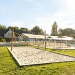 Confort Avec Terrasse Pour 4 Personnes à - Api-1-52-1098 Campeggio Piriac-sur-Mer