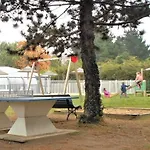 Confort Avec Terrasse Pour 4 Personnes à - Api-1-52-1098 Campeggio
