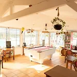 Confort Avec Terrasse Pour 4 Personnes à - Api-1-52-1098 Campeggio Piriac-sur-Mer