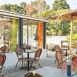 Confort Avec Terrasse Pour 4 Personnes A - Api-1-52-1098 Campsite *